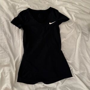 Black Nike Dri-FIT Tight Shirt – Women’s Size Extra-Small